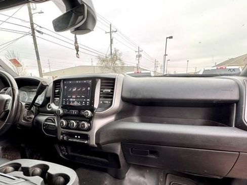 Used 2022 RAM 2500 Tradesman w/ Chrome Appearance Group image 12