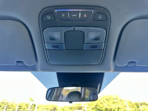 Used 2021 Kia Telluride LX image 21