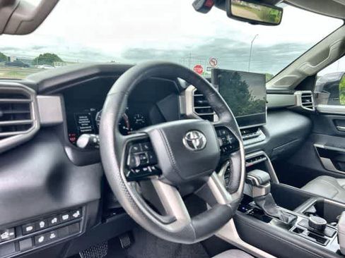 Used 2024 Toyota Tundra Limited AWD/4WD image 15