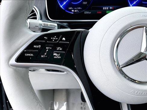 Certified 2023 Mercedes-Benz EQS 450+ SUV image 19