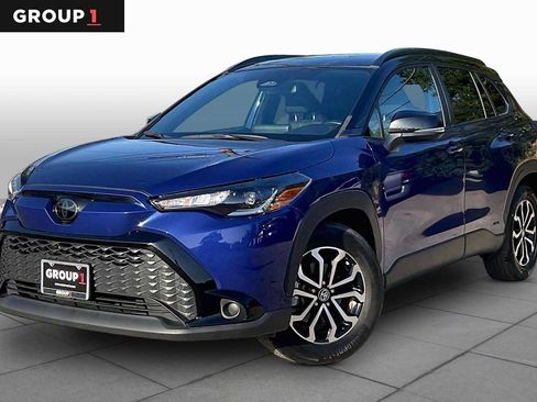 Used 2023 Toyota Corolla Cross AWD Hybrid w/ Moonroof Package image 1