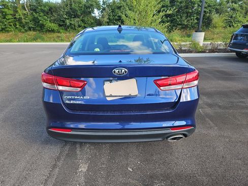 Used 2017 Kia Optima LX FWD image 6