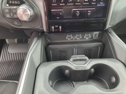New 2026 RAM 1500 Laramie AWD/4WD image 25