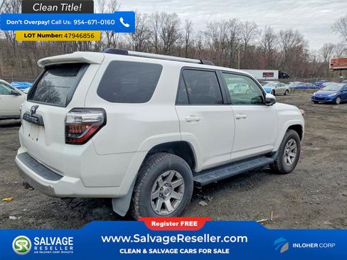 Used 2016 Toyota 4Runner Trail AWD/4WD image 4