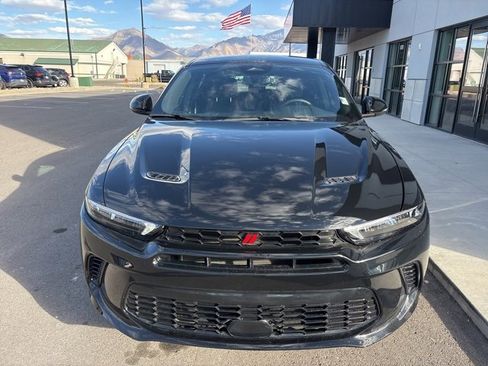 Used 2024 Dodge Hornet R/T w/ R/T Blacktop Package image 2