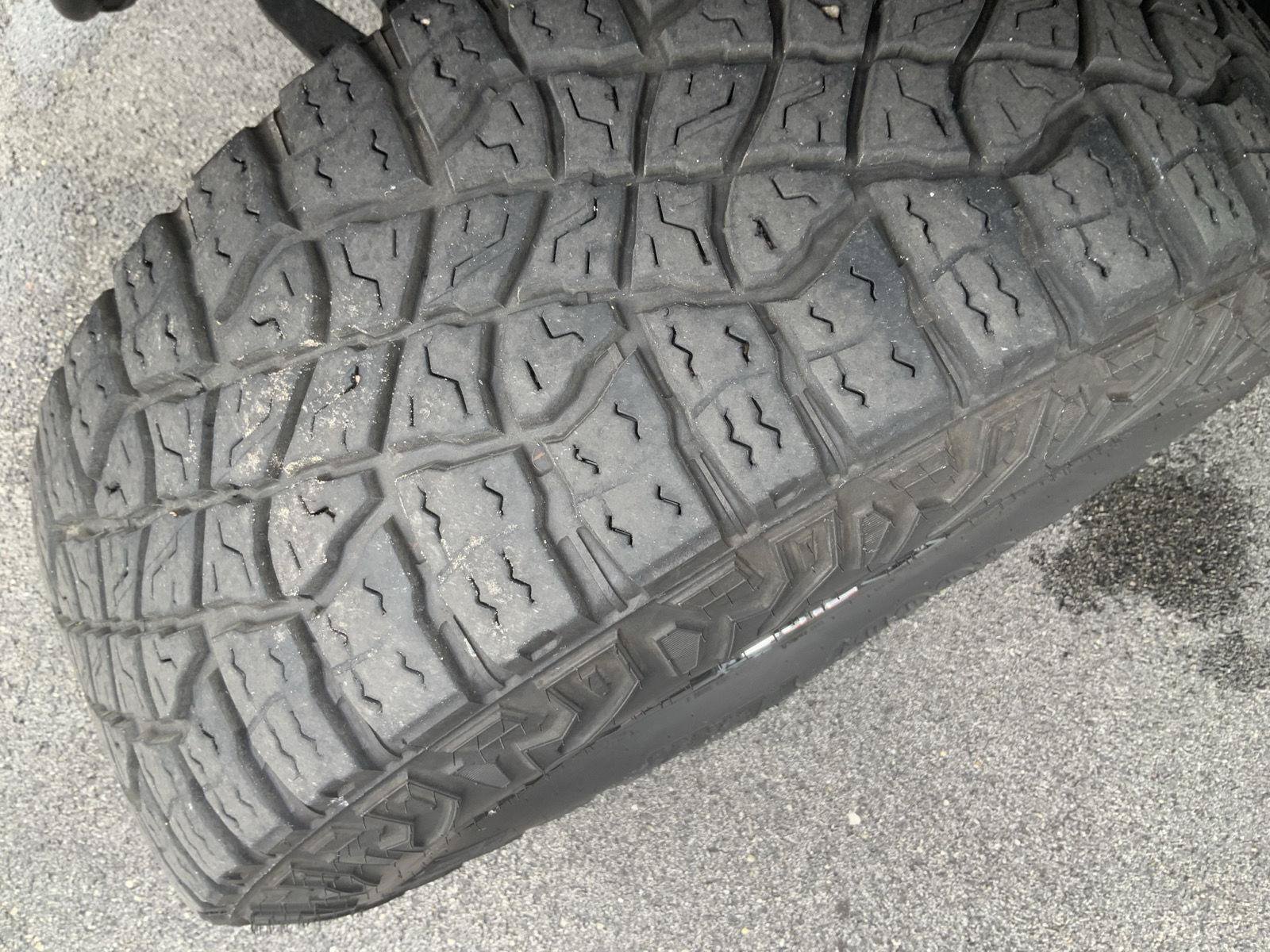 Used 2026 GMC Sierra 2500 AT4X AWD/4WD image 19