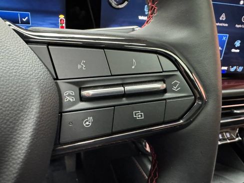 Used 2026 Chevrolet Traverse RS w/ LPO, Floor Liner Package AWD/4WD image 16