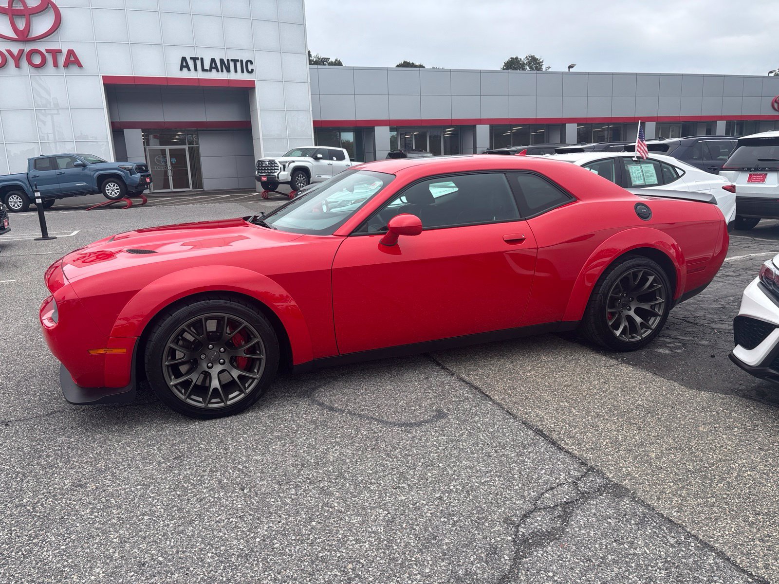 Used 2021 Dodge Challenger R/T Scat Pack RWD image 8
