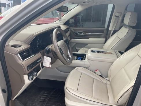 Used 2021 GMC Yukon Denali image 31
