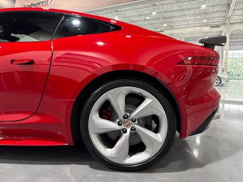 Used 2016 Jaguar F-TYPE R AWD/4WD image 17