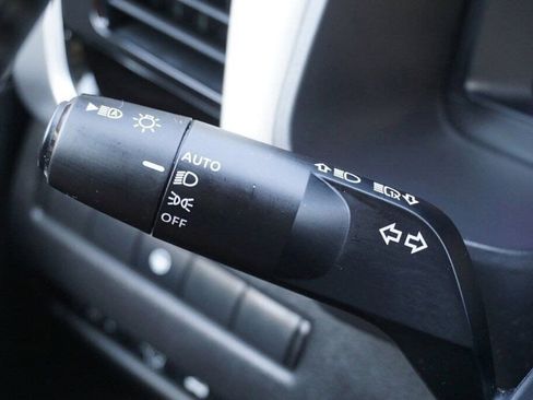 Certified 2024 Nissan Rogue SL image 25