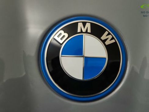 Used 2026 BMW i5 eDrive40 w/ M Sport Package RWD image 47