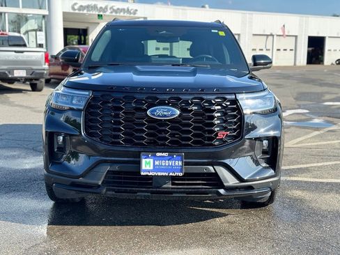 Used 2025 Ford Explorer ST AWD/4WD image 10