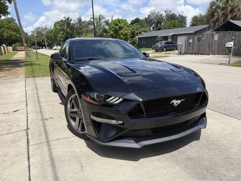 Used 2021 Ford Mustang GT RWD image 6