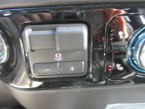 New 2026 GMC Sierra 1500 Elevation image 20