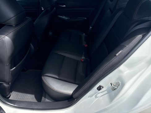 Used 2020 Nissan Altima 2.5 SR w/ Premium Package FWD image 11