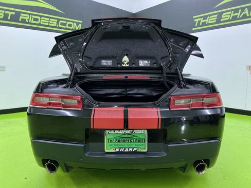 Used 2014 Chevrolet Camaro SS w/ RS Package RWD image 9