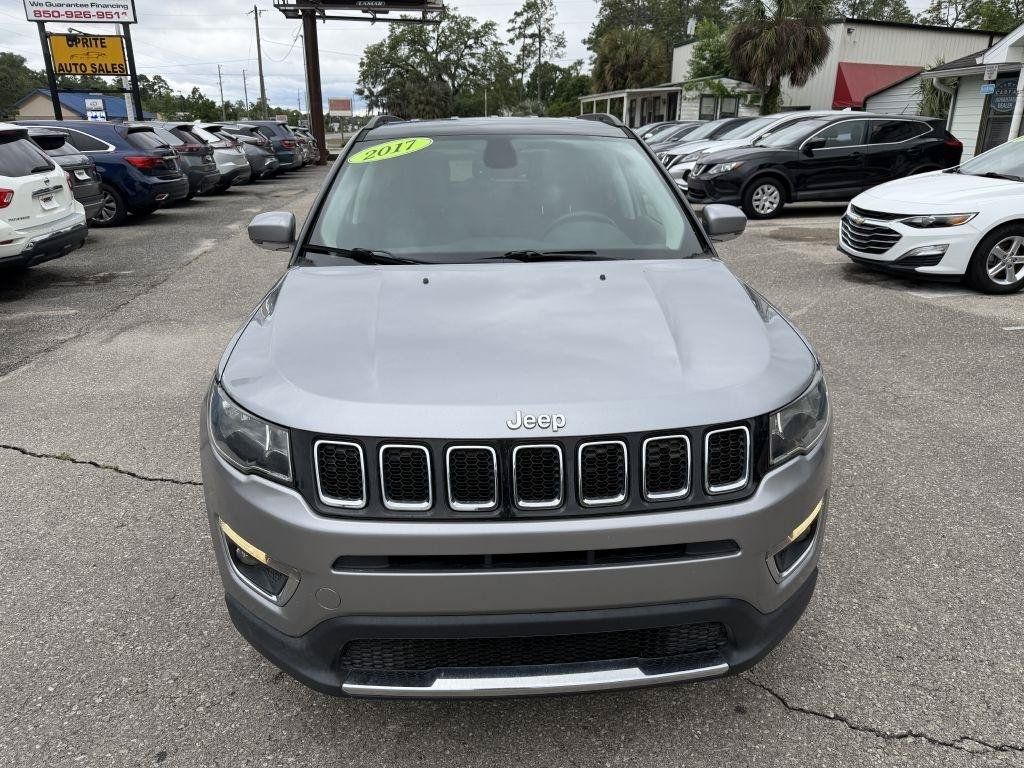 Used 2017 Jeep Compass Limited AWD/4WD image 2