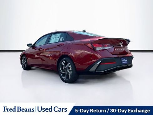 Used 2025 Hyundai Elantra Sport image 5