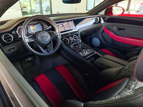 Used 2020 Bentley Continental GT V8 AWD/4WD image 34