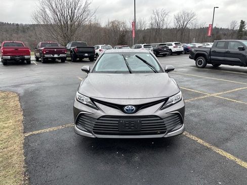 Used 2022 Toyota Camry LE image 8
