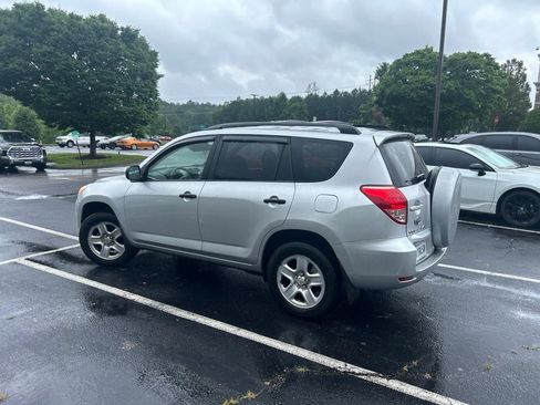 Used 2007 Toyota RAV4 2WD image 4