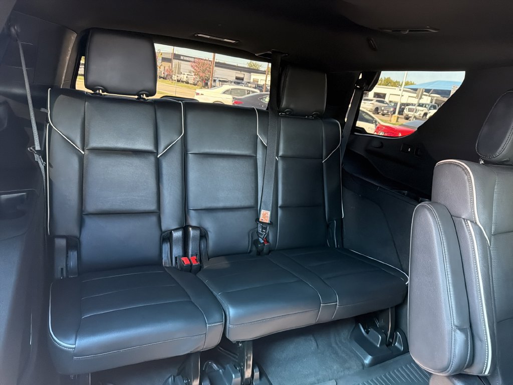 Used 2023 Cadillac Escalade Sport w/ LPO, ONYX Package AWD/4WD image 23