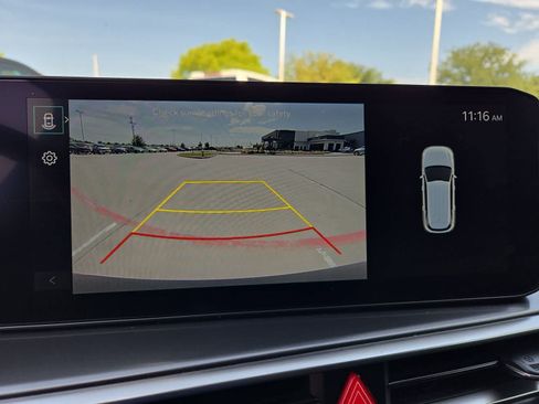 Certified 2025 Kia Sorento EX w/ Panoramic Sunroof Package FWD image 29