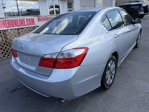 Used 2015 Honda Accord LX image 9
