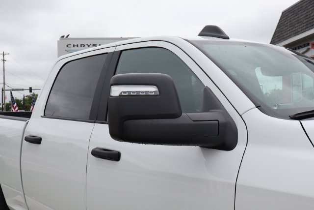 Used 2025 RAM 2500 Big Horn AWD/4WD image 2