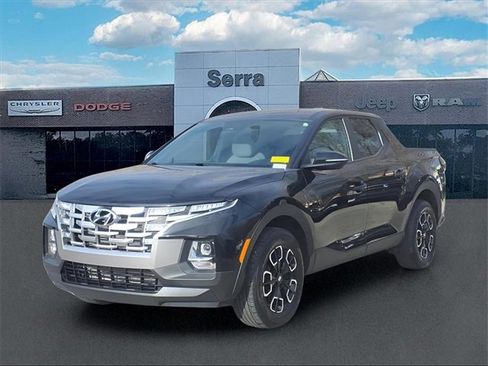 Used 2022 Hyundai Santa Cruz SEL image 3