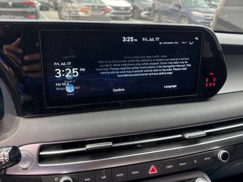 Used 2023 Hyundai Palisade SEL w/ Premium Package AWD/4WD image 27