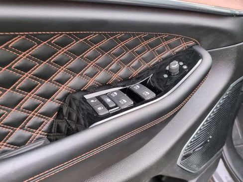 Used 2022 Jeep Grand Cherokee Summit w/ Advanced Protech Group IV image 18