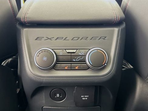 New 2026 Ford Explorer ST-Line w/ ST-Line Street Pack image 27