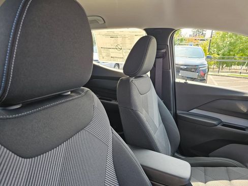 New 2027 Chevrolet Bolt LT w/ Comfort Package FWD image 11