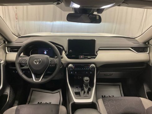 Used 2024 Toyota RAV4 XLE image 34