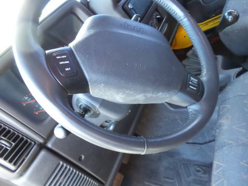 Used 2001 Jeep Wrangler Sport AWD/4WD image 65