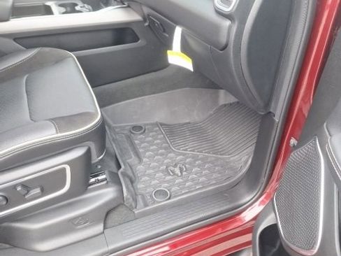 Used 2023 RAM 1500 Laramie image 23