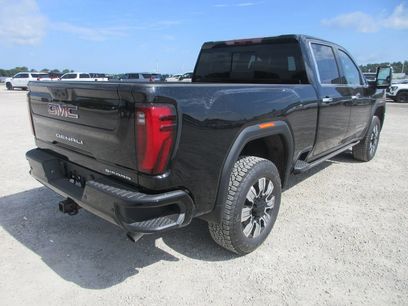 New 2026 GMC Sierra 2500 Denali w/ Denali Reserve Package