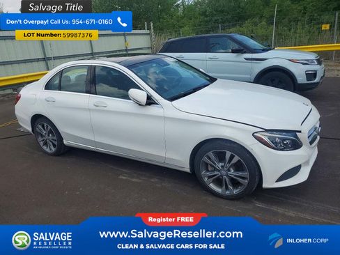Used 2015 Mercedes-Benz C 300 4MATIC Sedan image 5