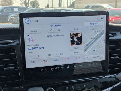 Used 2024 Ford Transit 350 XLT image 20