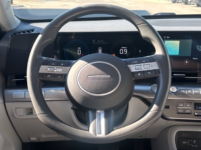 Certified 2024 Hyundai Kona SEL AWD/4WD image 14