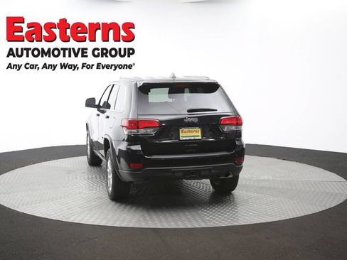 Used 2021 Jeep Grand Cherokee Laredo AWD/4WD image 38