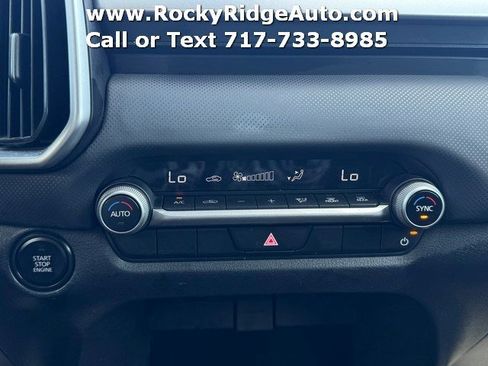 Used 2025 MAZDA CX-50 AWD 2.5 S w/ Select Package image 12