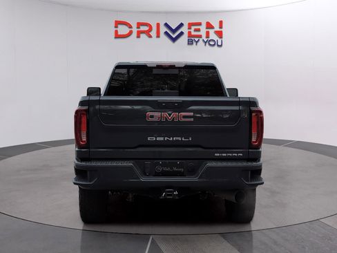 Used 2022 GMC Sierra 3500 Denali w/ Denali Ultimate Package image 4