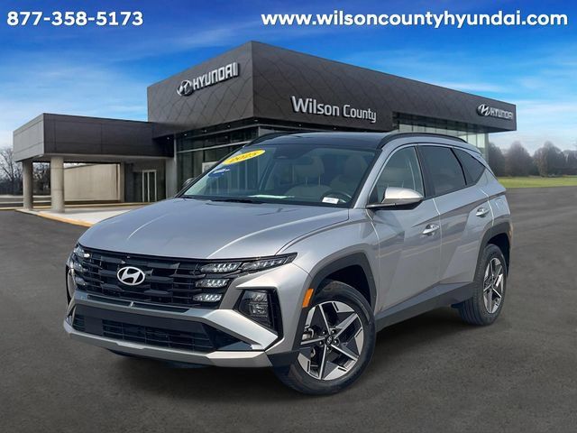 Certified 2025 Hyundai Tucson SEL AWD/4WD image 1