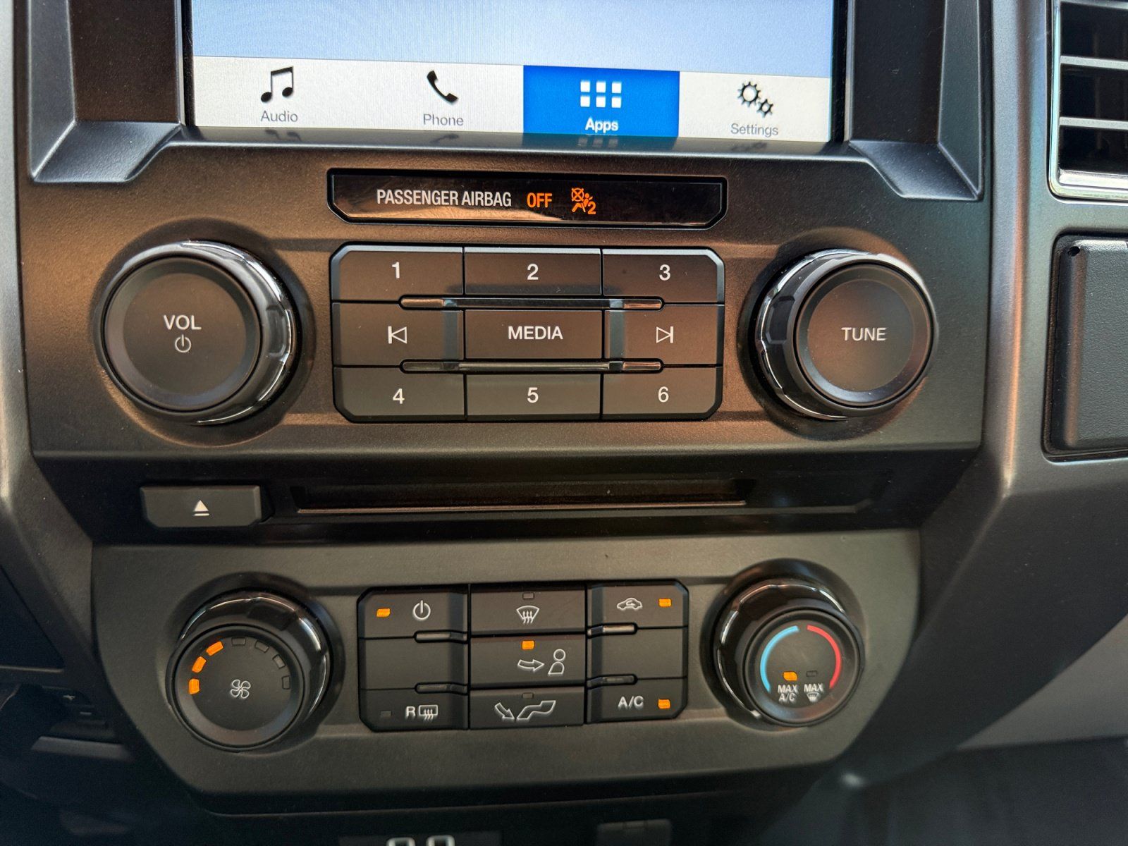 Used 2017 Ford F150 XLT w/ Equipment Group 301A Mid AWD/4WD image 24
