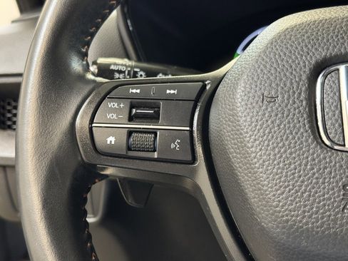 Used 2025 Honda CR-V Sport-L image 34