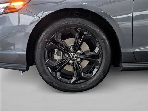 New 2025 Honda Accord SE image 9