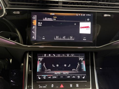 Used 2024 Audi RS Q8 AWD/4WD image 37